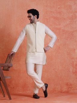 KISAH - Men's White Silk Blend Jacquard Mid Kurta with Jacket & Trouser