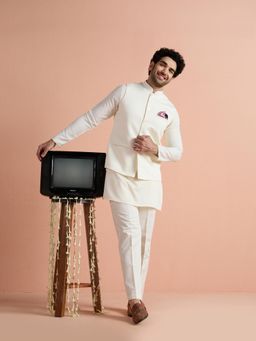 KISAH - Men's Off White Poly Viscose Solid Mid Kurta with Nehru Jacket & Trouser
