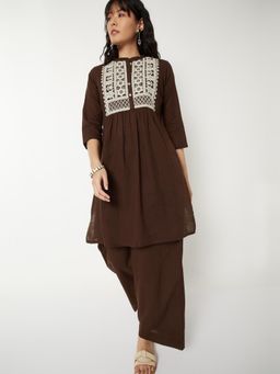 max - Women Brown Embroidered Straight Kurta with Pant