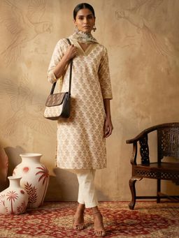 max - Women Off White Embroidered Straight with Dupatta Kurta with Pant and Dupatta