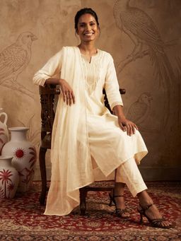 max - Women Off White Embroidered A-Line with Dupatta Kurta with Pant and Dupatta