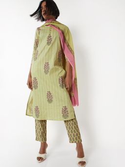 max - Women Printed Green Kurta with Pant and Dupatta