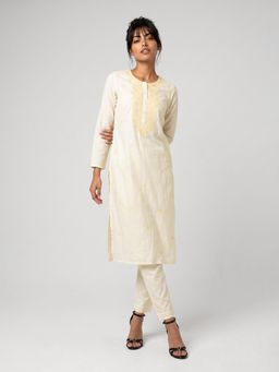 max - Women Off White Embroidered Straight Kurta with Pant