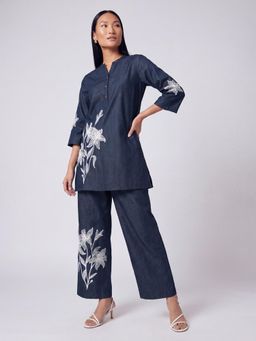 max - Women Blue Embroidered Straight Co-ord