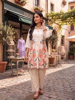 INDDUS - Off White Floral Thread Embroiderd Kurta with Pant