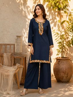 BERRYLICIOUS - Women Navy Embroidered Kurta with Pant