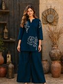 Teal color option, Sold out, Currently selected