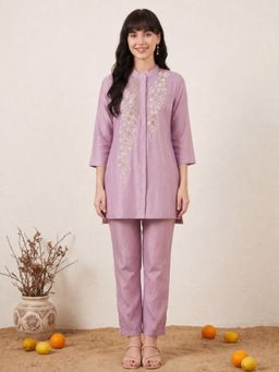 BERRYLICIOUS - Women Lavender Hand Embroidered Kurti with Pant