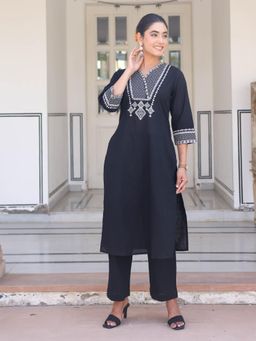 ARAMYA - Slub Cotton Straight Solid Kurta with Pant