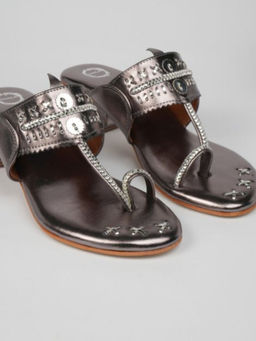 Dhaga - Silver Cadillac Metallic Block Heel Kolhapuri Heels