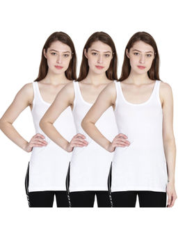Leading Lady - Pack Of Three Solid Camisoles, Sleeveless, Has Side Slits - White