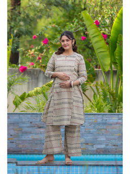 CRAFIQA - Desert Rhombus Cotton Maternity - Nursing Co-ord Set