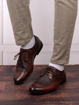 La Botte - Men Brown Solid Derbies