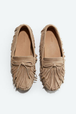 H&M - Women Beige Fringe Suede Loafers