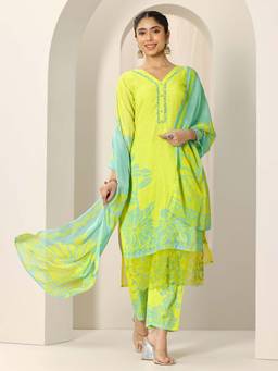 Libas - Green Floral Printed Kurta with Pant and Dupatta (Set of 3)