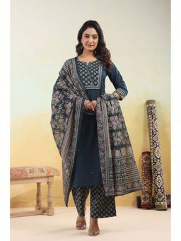 Autumnlane - Hiya Shamrock Cotton Kurta with Pant and Dupatta (Set of 3)