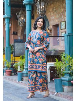 Autumnlane - Blue Sahila Lapis Cotton Kurta with Pant (Set of 2)
