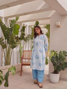 EKOHUM - Blue Block Printed Shifli Cotton Kurta With Farshi Salwar
