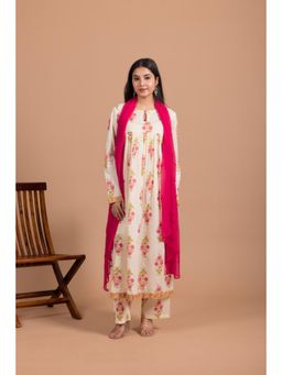 LABEL MAE - Floral Print Straight Off White Kurta with Pant and Dupatta