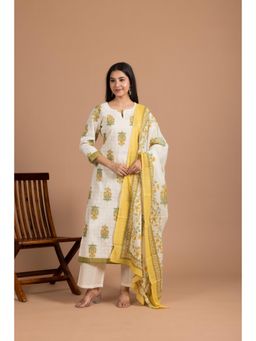 LABEL MAE - Marigold Bloom Hand-Block Printed Off White Kurta with Pant and Dupatta