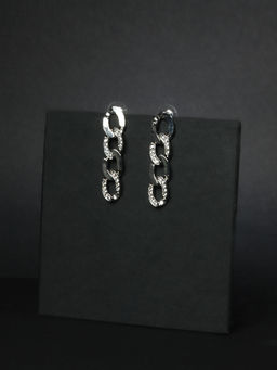 Kazo - Silver Chain Earrings