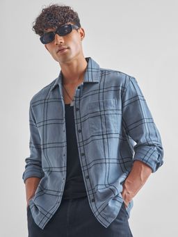 HIGHLANDER - Men Blue Dobby Textured Check Relaxed Shirt
