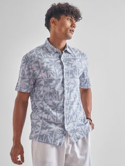 HIGHLANDER - Men Blue Grey Ombre Printed Relaxed Shirt