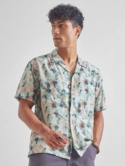 HIGHLANDER - Men Green Crushed Printed Cuban Collar Relaxed Shirt