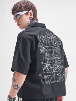 HIGHLANDER - Men Black Boxy Graphic Shirt