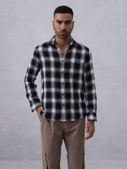 CRIMSOUNE CLUB - Men Checks Black Shirt