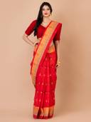 Red color option, Sold out, Currently selected