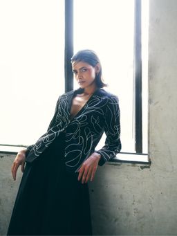 Contemponari - Black Oceane Embroidered Blazer