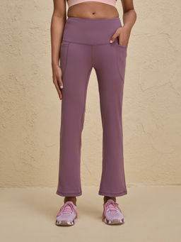 Nykd by Nykaa - Luxe Flare Leggings in Cloud Soft & Squat Proof Fabric with Anti Slip Waist & Booty Sculpting NYK252 Mauve