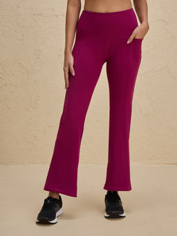 Nykd by Nykaa - Luxe Flare Leggings in Cloud Soft & Squat Proof Fabric with Anti Slip Waist & Booty Sculpting NYK252 Wine