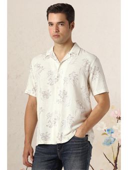 Peter England - Men Off White Regular Fit Print Casual Shirt