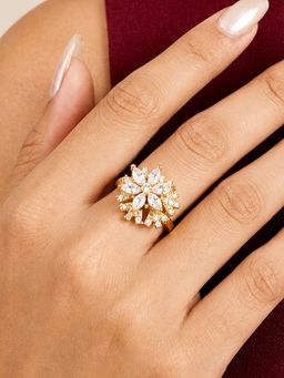 ARTKLIM - White Revolving Snowflake Flower Adjustable Anti-Tarnish Copper Ring