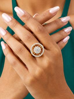 ARTKLIM - White Revolving Royal Halo Adjustable Anti-Tarnish Copper Ring