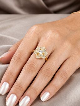 ARTKLIM - White Royal Lotus Revolving Flower Crystal Adjustable Anti-Tarnish Copper Ring