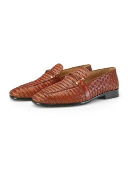 SHUTIQ - Arzan Tan Shoes