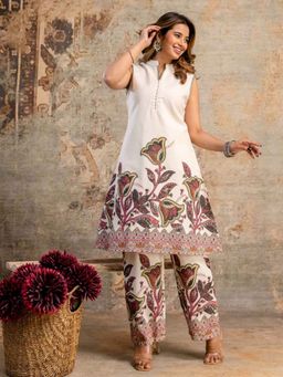 Autumnlane - Hardik White and Pink Floral Print Cotton Kurta with Pant (Set of 2)