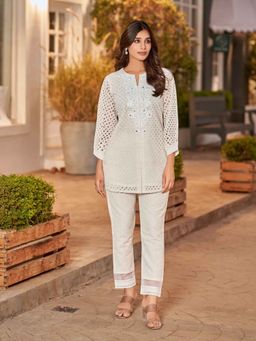 Autumnlane - Iyana Frosty Off White Shchiffli Cotton Co-Ord (Set of 2)