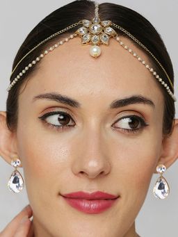 OOMPH - Gold Tone Kundan Sheeshpool Set Mattha Patti With Drop Earrings