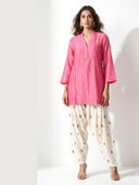 Pink color option, Sold out, Currently selected