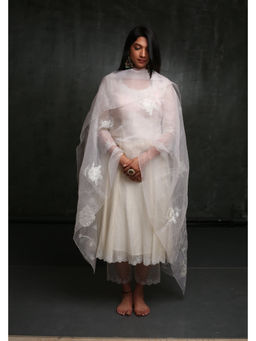 Rhua India - Pearl White Embroidered Kurta and Pant with Dupatta