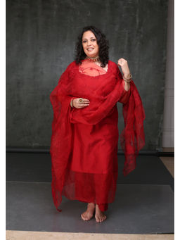 Rhua India - Rose Red Embroidered Kurta and Pant with Dupatta