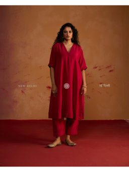 Rhua India - Deep Pome Maroon Kurta and Pant with Dupatta