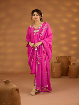 ISHA GUPTA TAYAL - Pink Gulabi Kamal Kurta and Pant with Dupatta