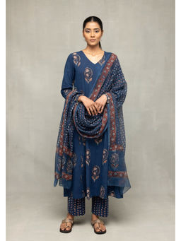 Sutra Art of Clothing - Indigo Hand Block Printed Kurta Set with Dupatta