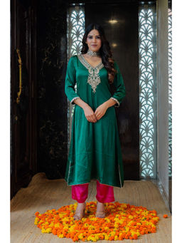 LABEL MAE - Emerald Green Kurta With Pant