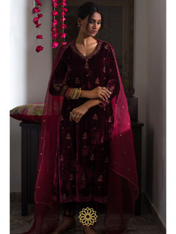 Rhua India - Wine Ruby Embellished Velvet Kurta and Pant with Dupatta